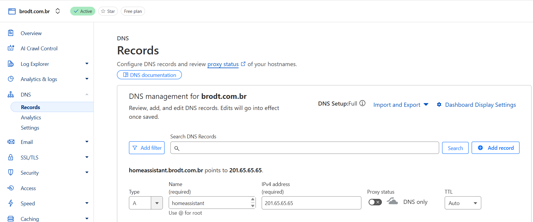 Registro A no Cloudflare apontando para o IP público